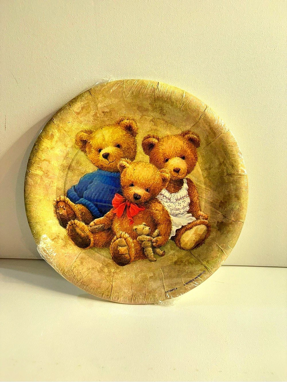 Vintage Contempo Colors Teddy Bear Disposable Plates Set of 812 NWT